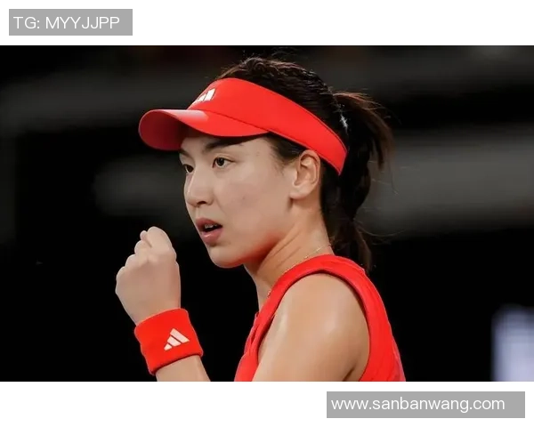 深圳网球队的个人能力揭秘：网球巨星背后的训练与成长之路